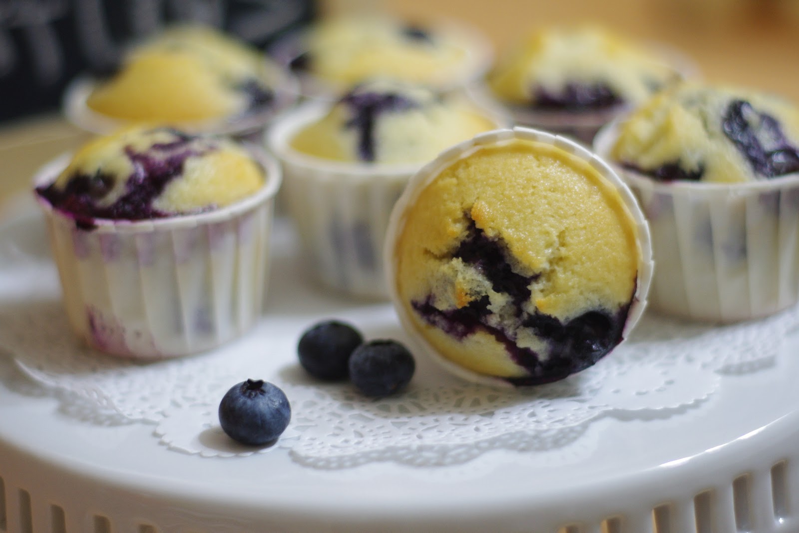 HUNDRED PLEATS & BAKING Hummingbird Bakery Blueberry muffins