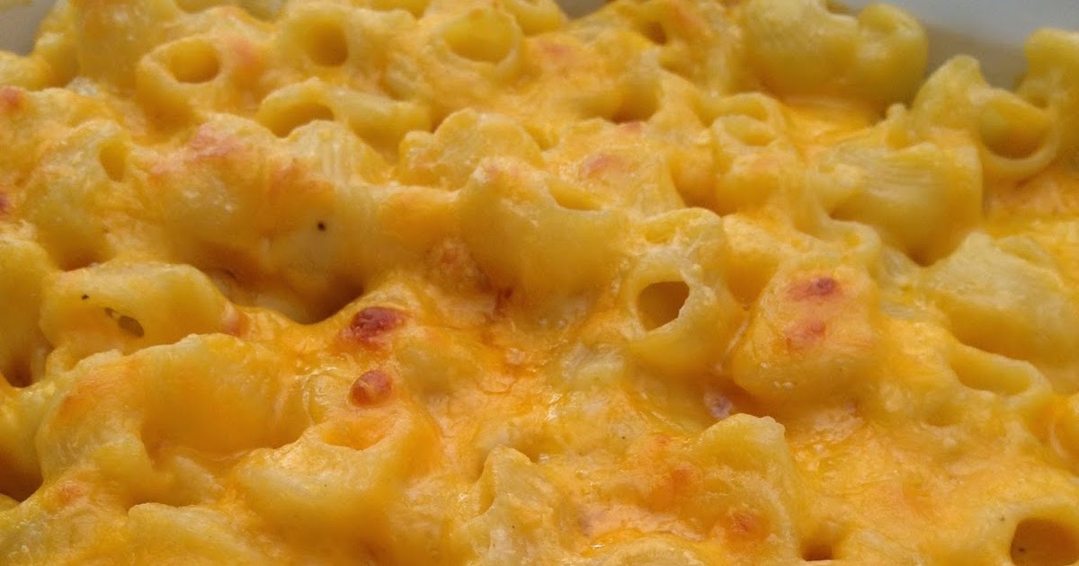 cooking the recipe John Legend's Macaroni and Cheese