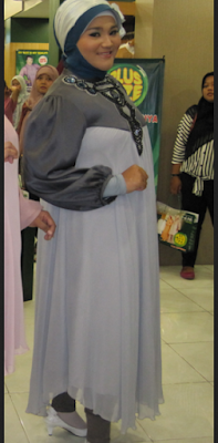 Model Baju Muslim Untuk Orang Gemuk Pendek