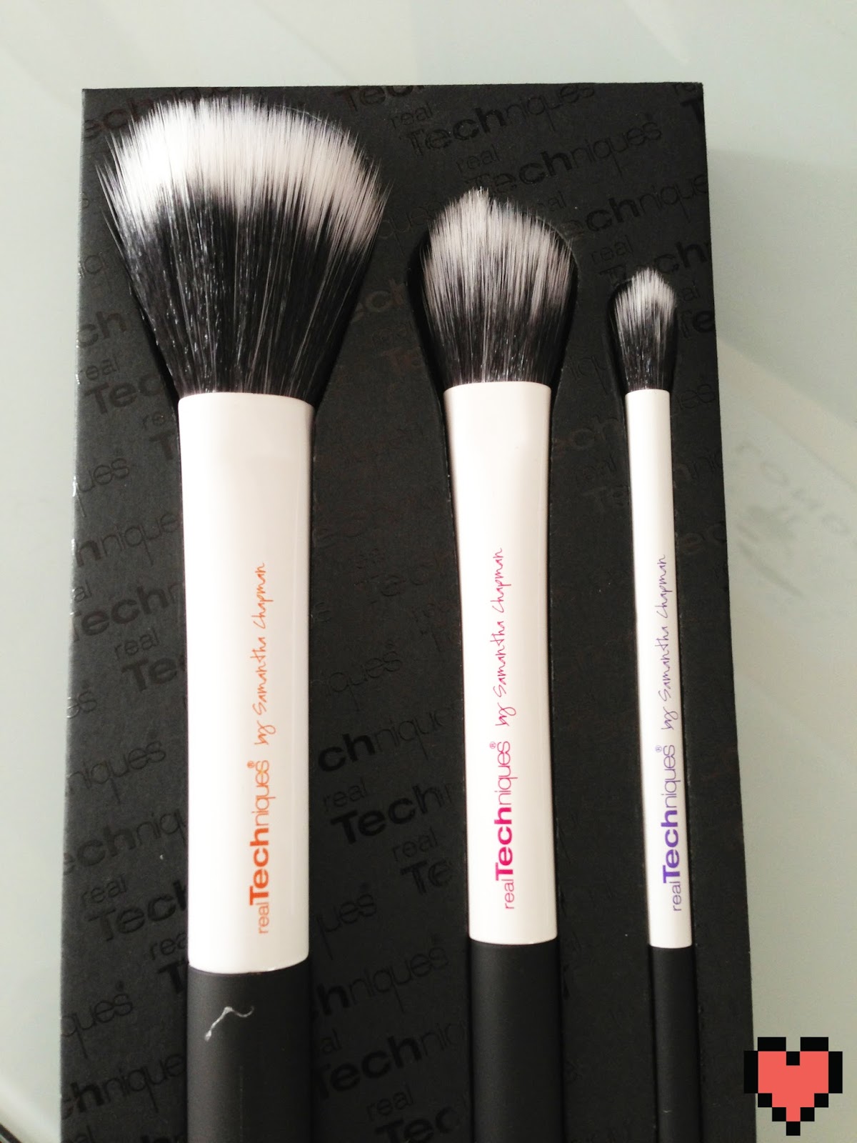 Beauty Cat Castle Review Real Techniques Limited Edition Duo Fiber