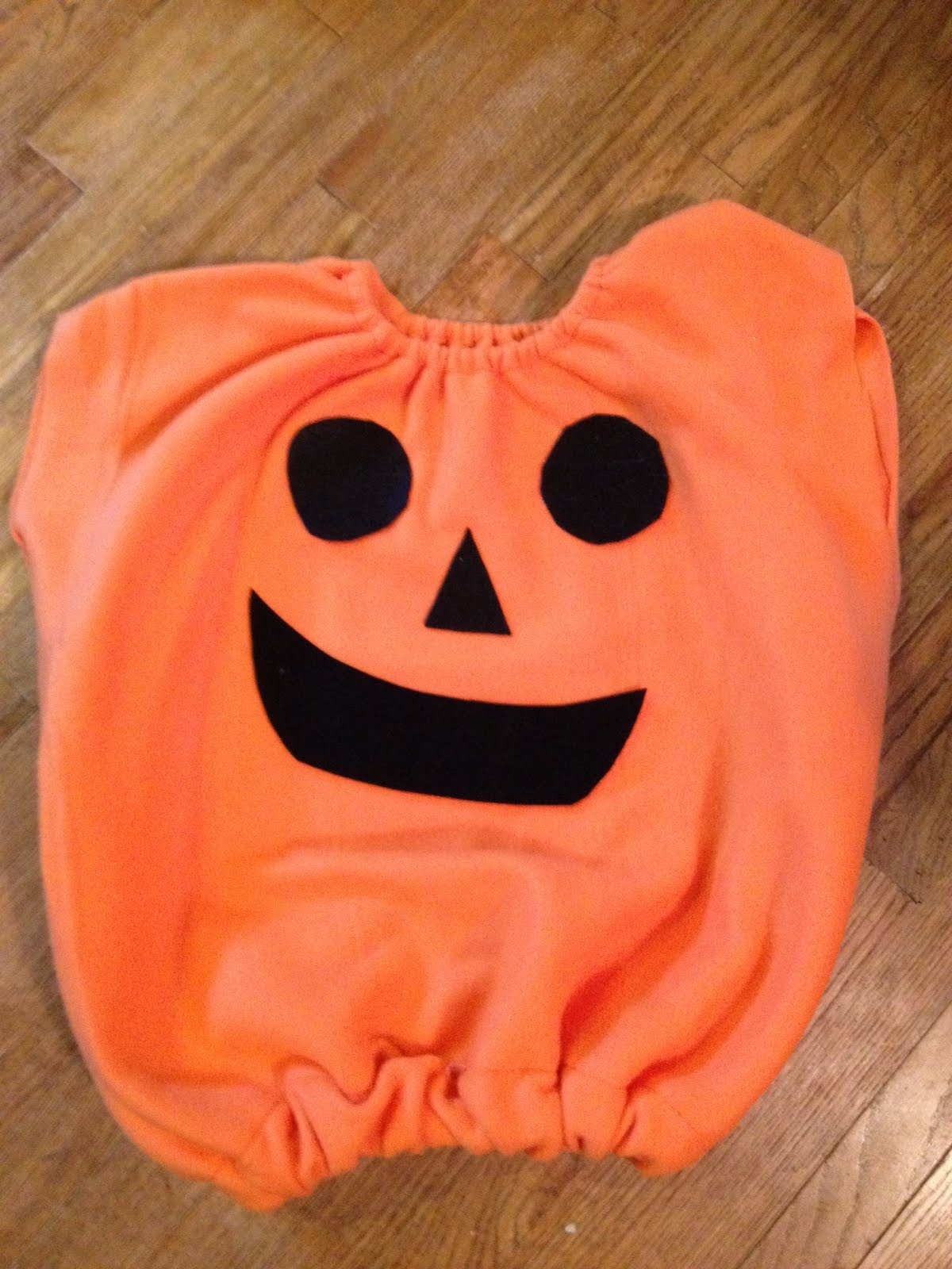 knit 'n lit 1 Hour Pumpkin Costume Tutorial