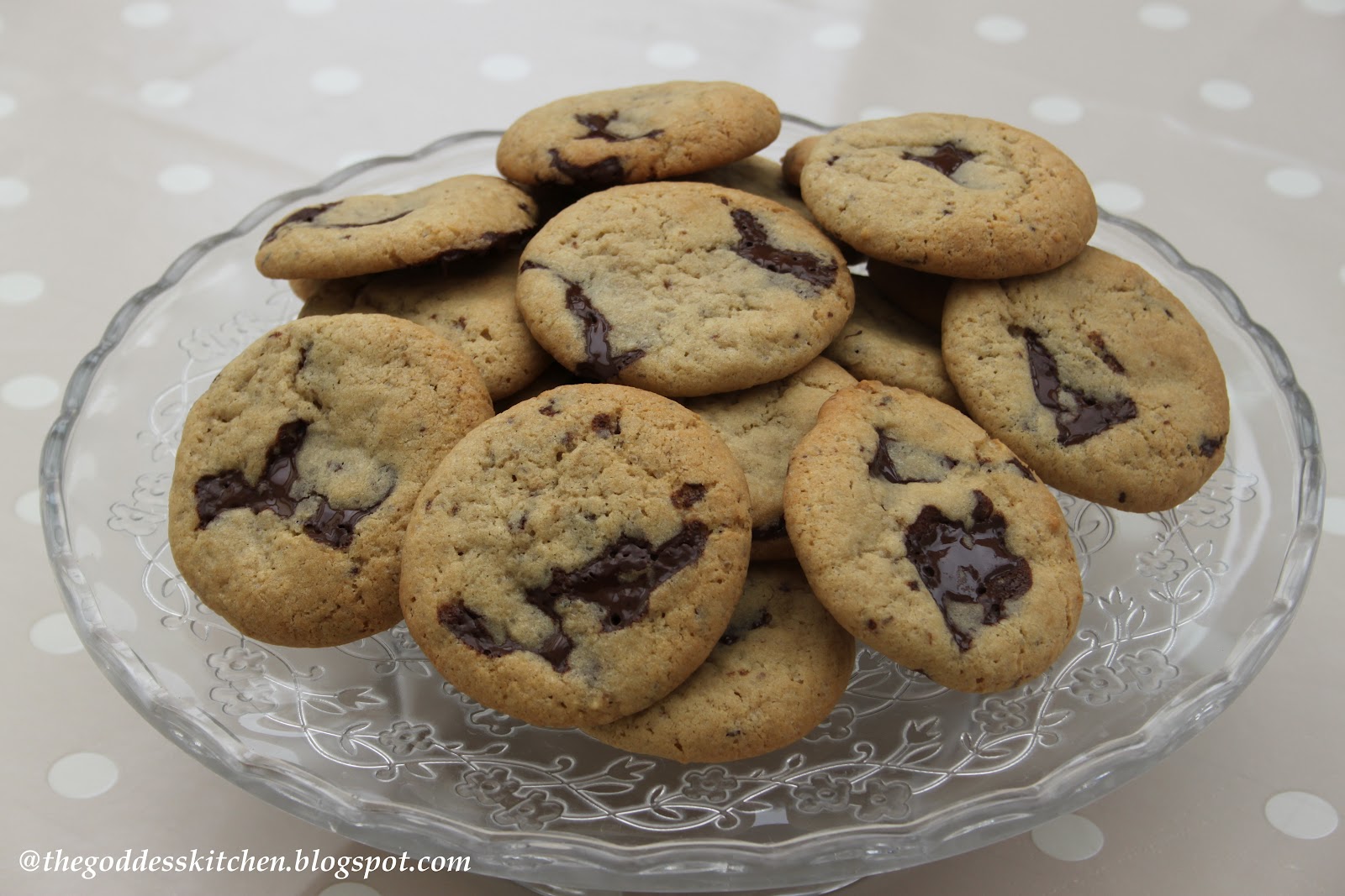 ♥ The Goddess's Kitchen ♥ Chocolate Chip Cookies