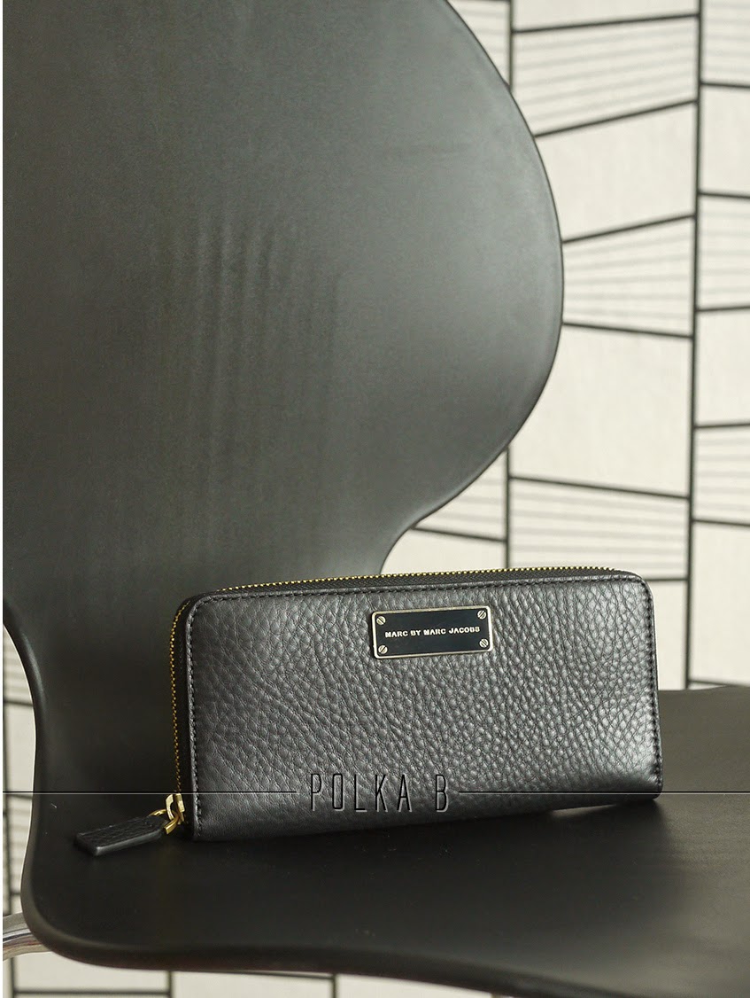 marc jacobs zip around wallet