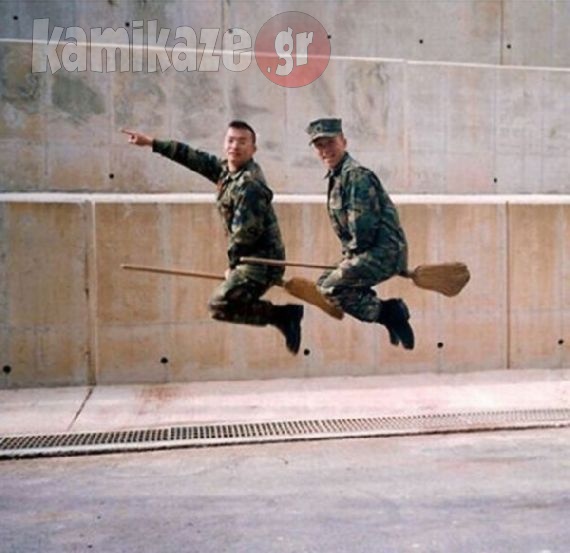 Οι πιο  αστείες και παράξενες  στρατιωτικές στιγμές!! (pics)