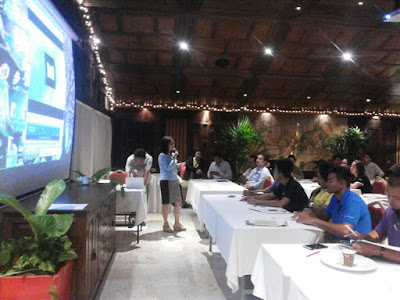 Box jelly fish awareness presentations for Koh Samui hotel staff January 2016