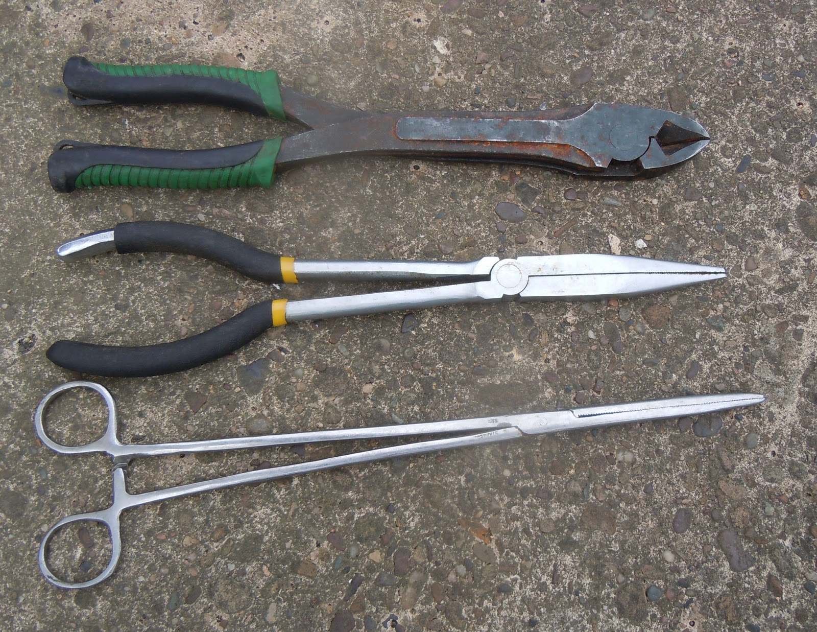 pike unhooking pliers