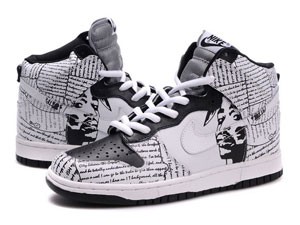 tupac nike dunks