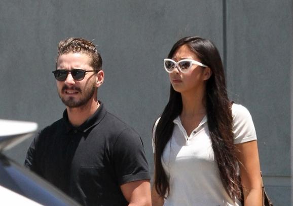 Latest in Hollywood Celebrities News: Shia Labeouf 'The Transformer'spilts up with his girlfriend