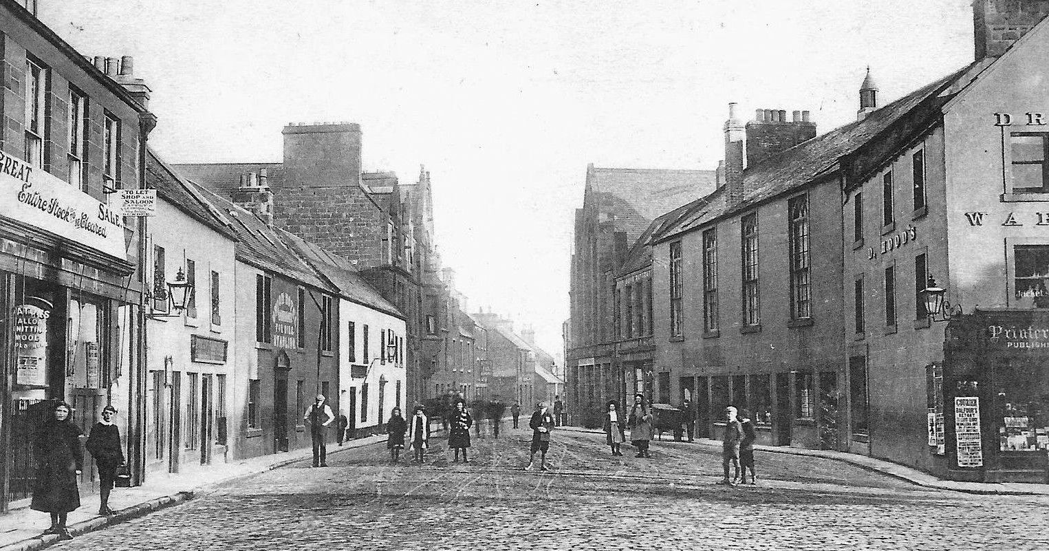 Tour Scotland Photographs Old Photographs Bank Street Kirriemuir Scotland