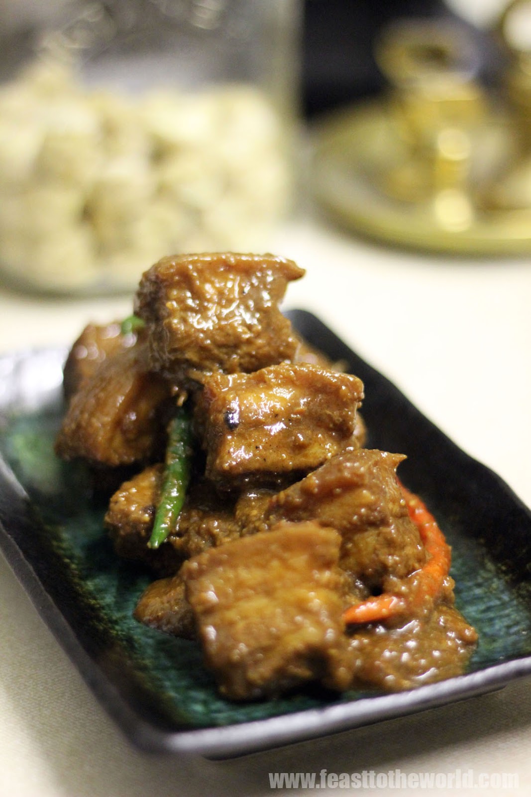 FEAST to the world Porky Delights My 10 Hours Slow Braised Babi