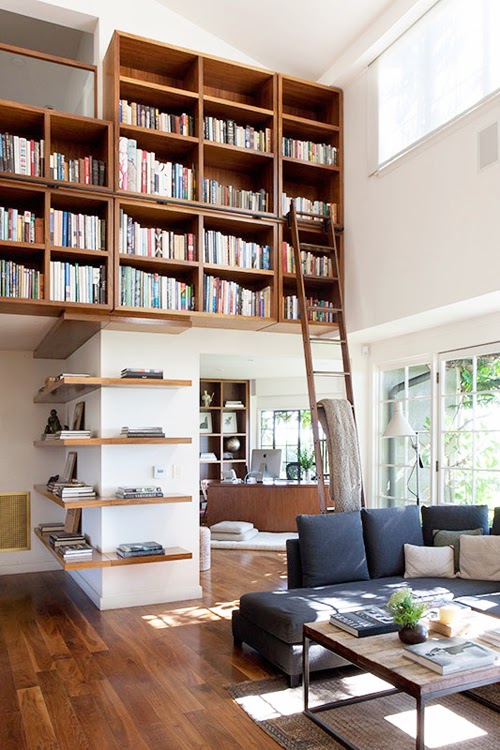 decoracao tijolo branco: CADEIRA E SENTE! : Madeira, Branco, Tijolo à vista e biblioteca decoracao tijolo branco: CADEIRA E SENTE! : Madeira, Branco, Tijolo à vista e biblioteca