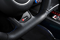 2015-AudiRS7Perfomance-16.jpg