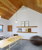 A Modern Barn House Design With Views To Lake Ontario In Northumberland County A Modern Barn House Design With Views To Lake Ontario In Northumberland County