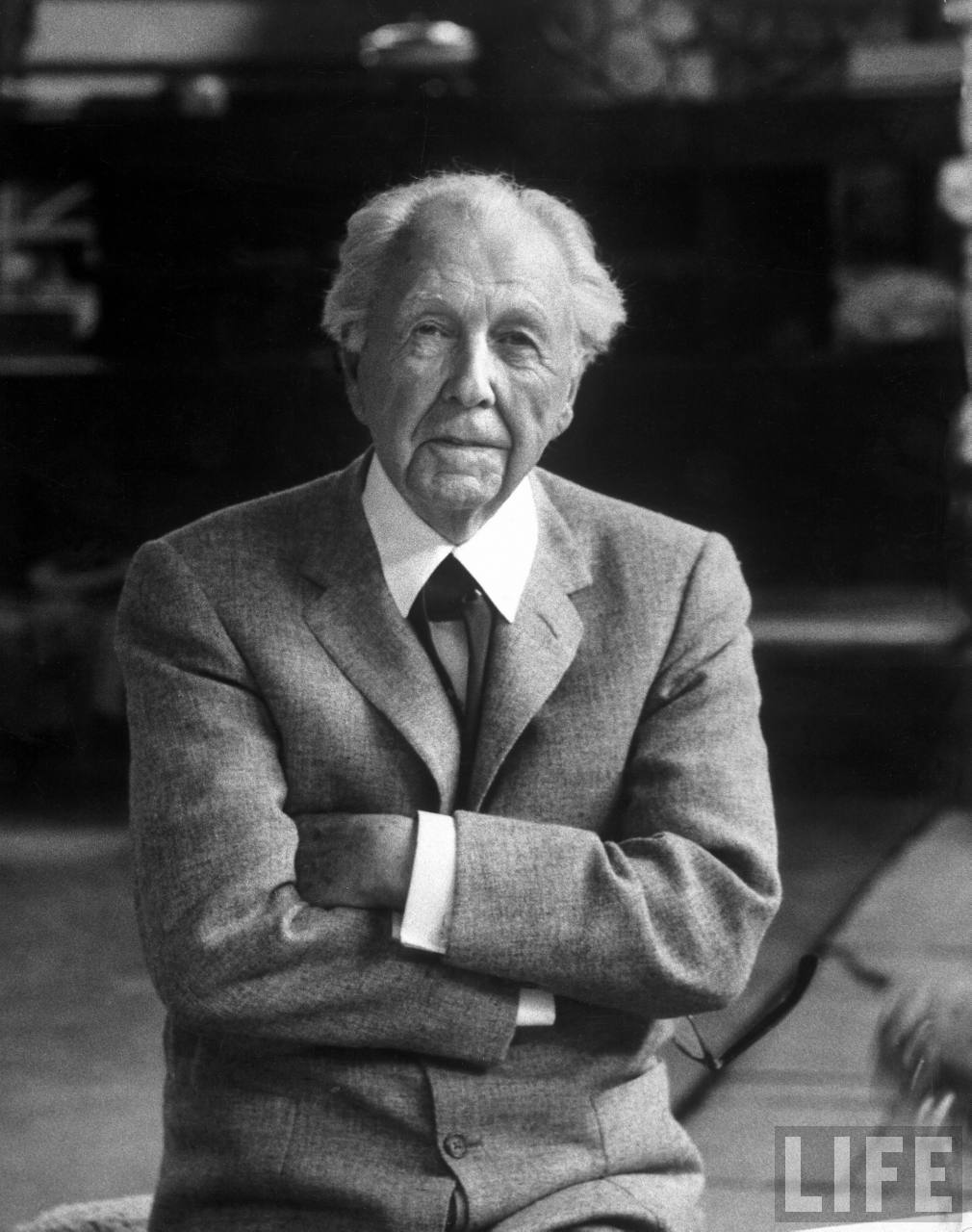 an introduction to the life of frank lloyd wright The life-work of the american architect frank lloyd wright with contributions by frank lloyd wright, an introduction by architect h th wijdeveld and many articles by famous european architects and american writers. an introduction to the life of frank lloyd wright The life-work of the american architect frank lloyd wright with contributions by frank lloyd wright, an introduction by architect h th wijdeveld and many articles by famous european architects and american writers.