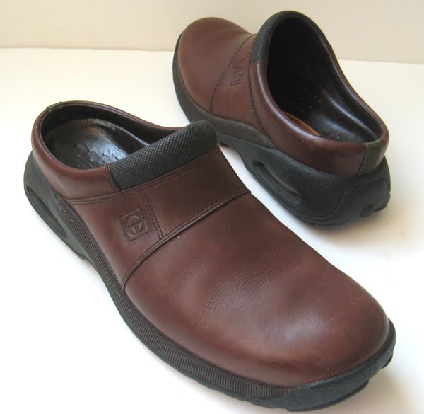 nike clogs mens