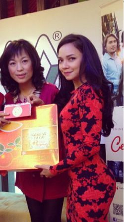 GAMBAR NORA DANISH BERBAJU KETAT GAMBAR NORA DANISH BERBAJU KETAT