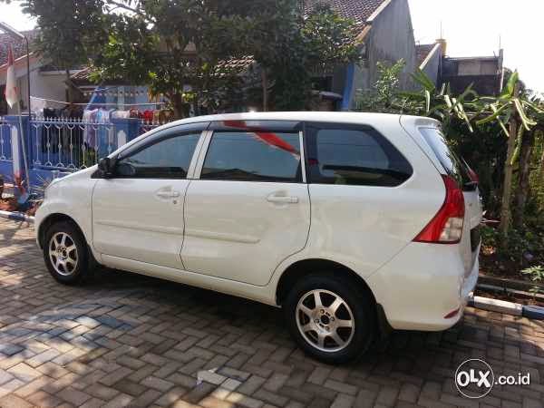 Jual Daihatsu Xenia Type R 1300 Warna Putih Tahun 2013 ... Jual Daihatsu Xenia Type R 1300 Warna Putih Tahun 2013 ...