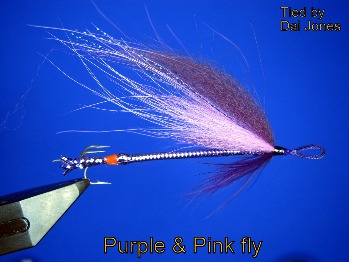 daijones flies Snake flies, for sewin & salmon.