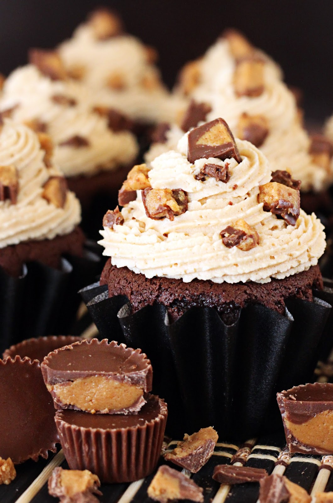 polkadotted elephants Reese's Peanut Butter Cup Cupcakes