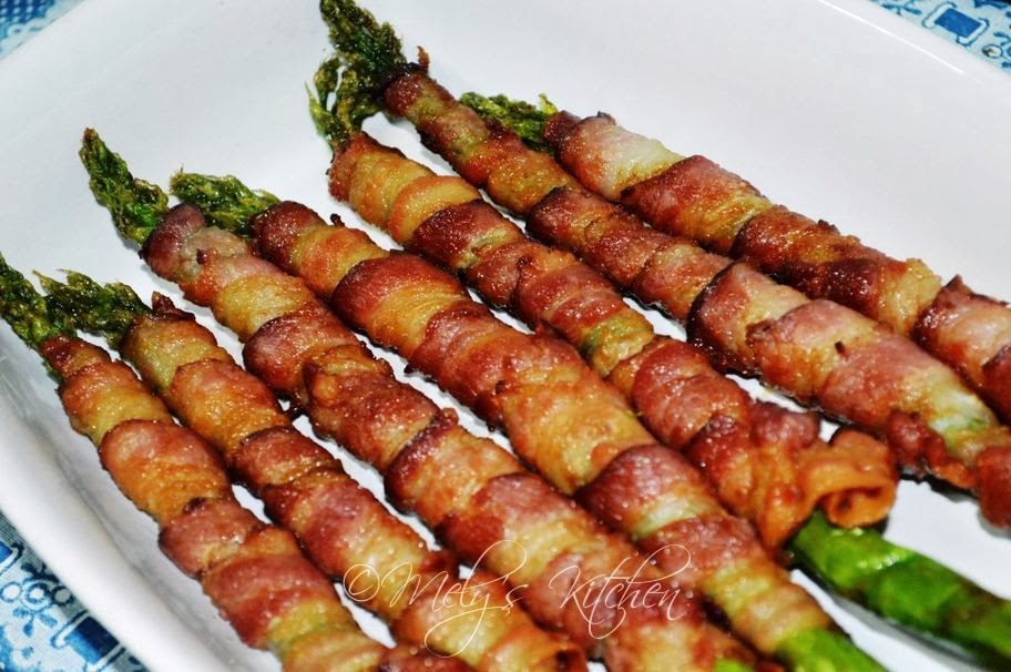 Mely's kitchen Bacon Wrapped Asparagus