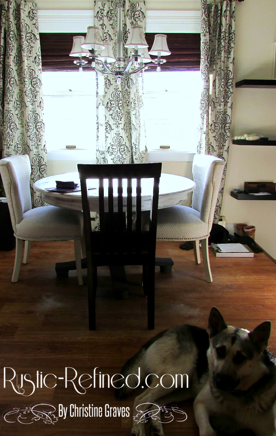 Chalk Painting a Kitchen Table - Rustic & Refined Chalk Painting a Kitchen Table - Rustic & Refined