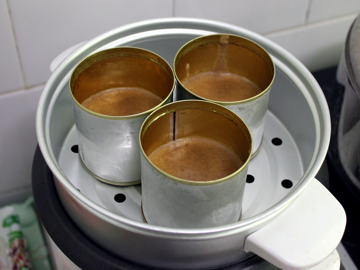 Cooking Banana Bread in a Rice Cooker Tutorial Geek