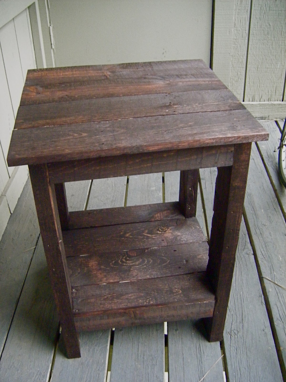 Eat Live Play Side Table Pallet Redux