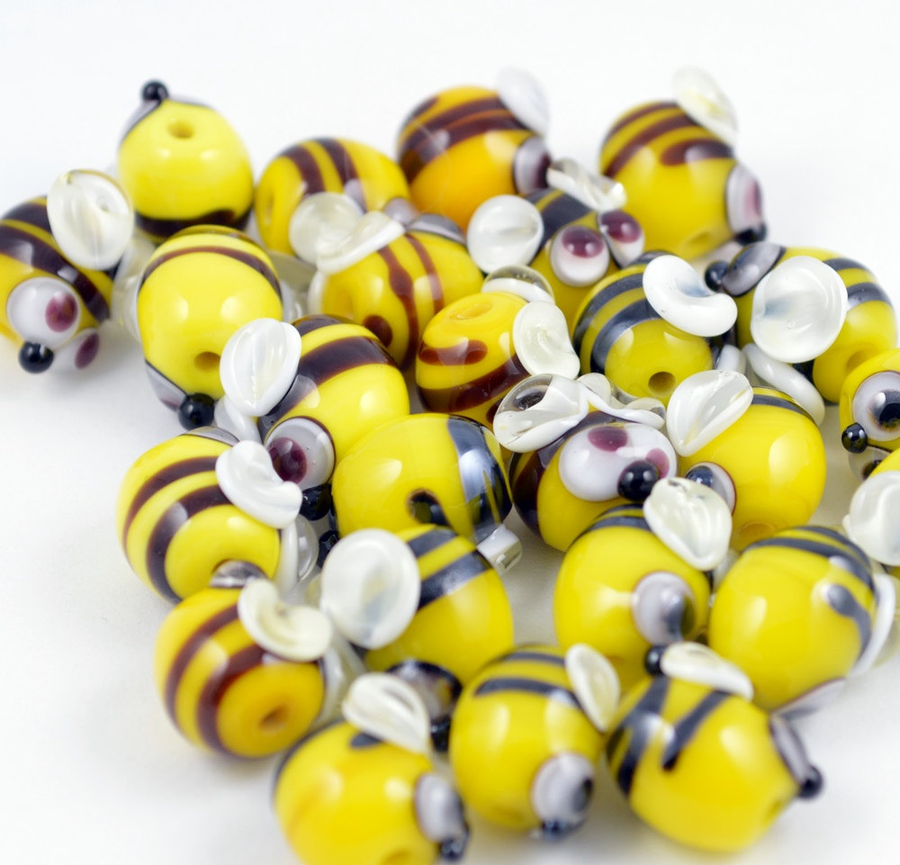 https://www.etsy.com/listing/122123139/lampwork-glass-bumble-bee-charm-sized?ref=shop_home_feat_1