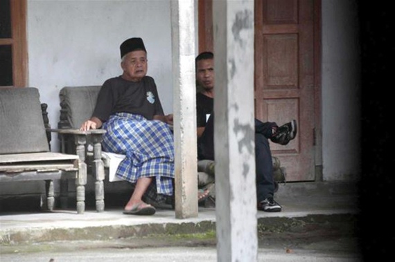 Biografi Para Paranormal Terkenal Indonesia Biografi Para Paranormal Terkenal Indonesia