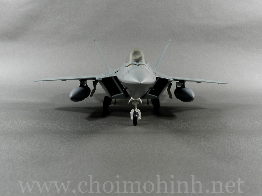 Lockheed F-22 Raptor 1:72 Hobby Master Limited front
