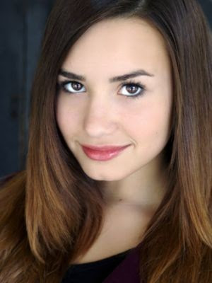 Demi lovato Demi lovato,singer,actress, writer,pictures