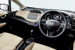 Honda Fit Shuttle Interior