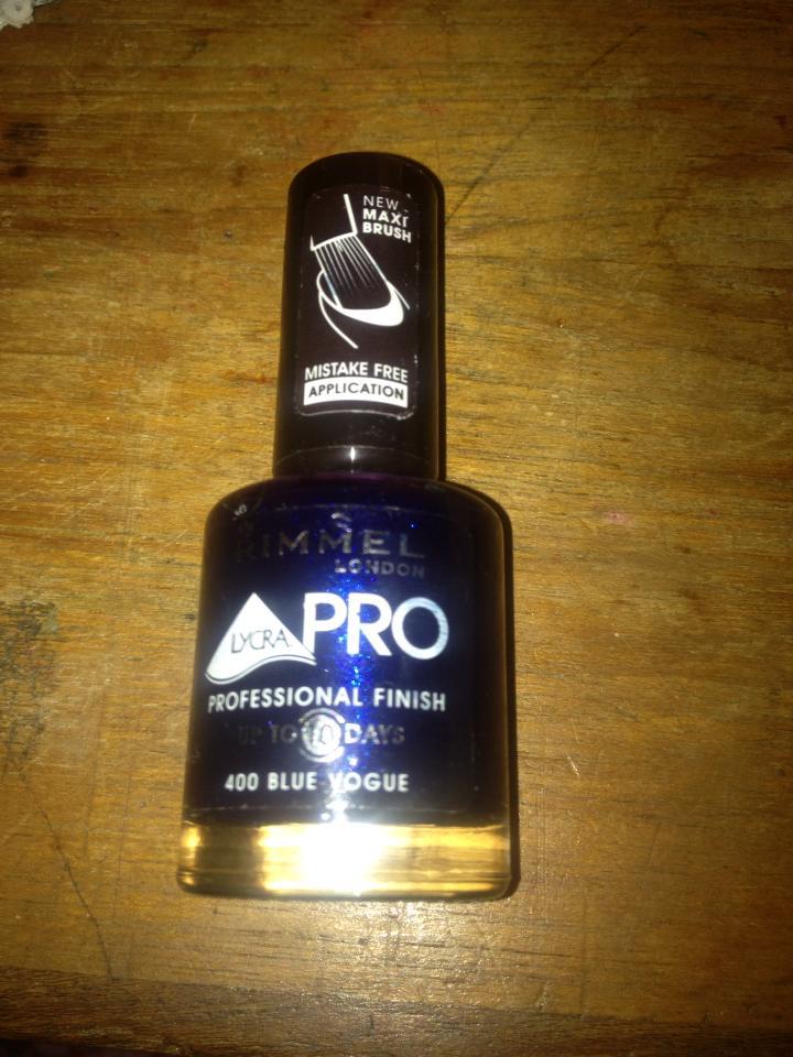 Life tips) How to paint your nails evenly!