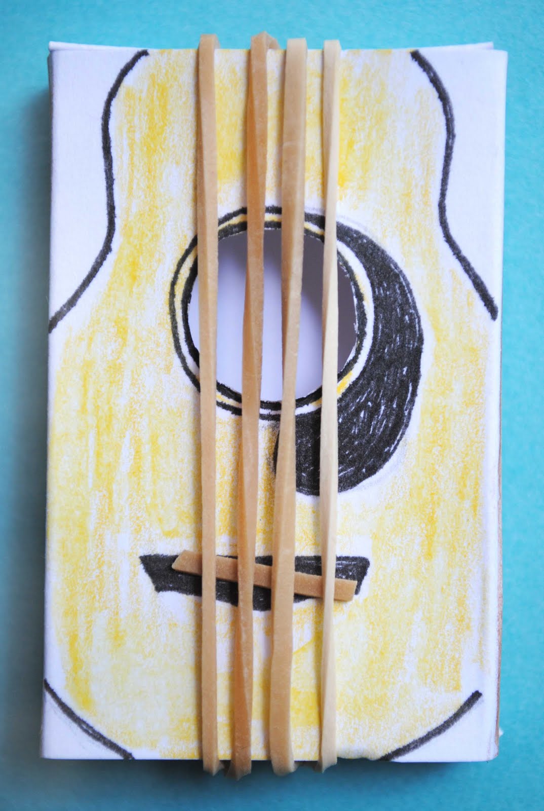 zakka life: Kid Craft: Matchbox Guitar