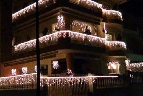 ΕΝΤΥΠΩΣΙΑΚΟ!! Αυτό το σπίτι με τα χιλιάδες χριστουγεννιάτικα λαμπάκια βρίσκεται στην Ελλάδα!! [βίντεο]