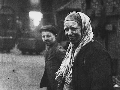 A-Day-in-the-Life-of-a-Coal-Miner-1910