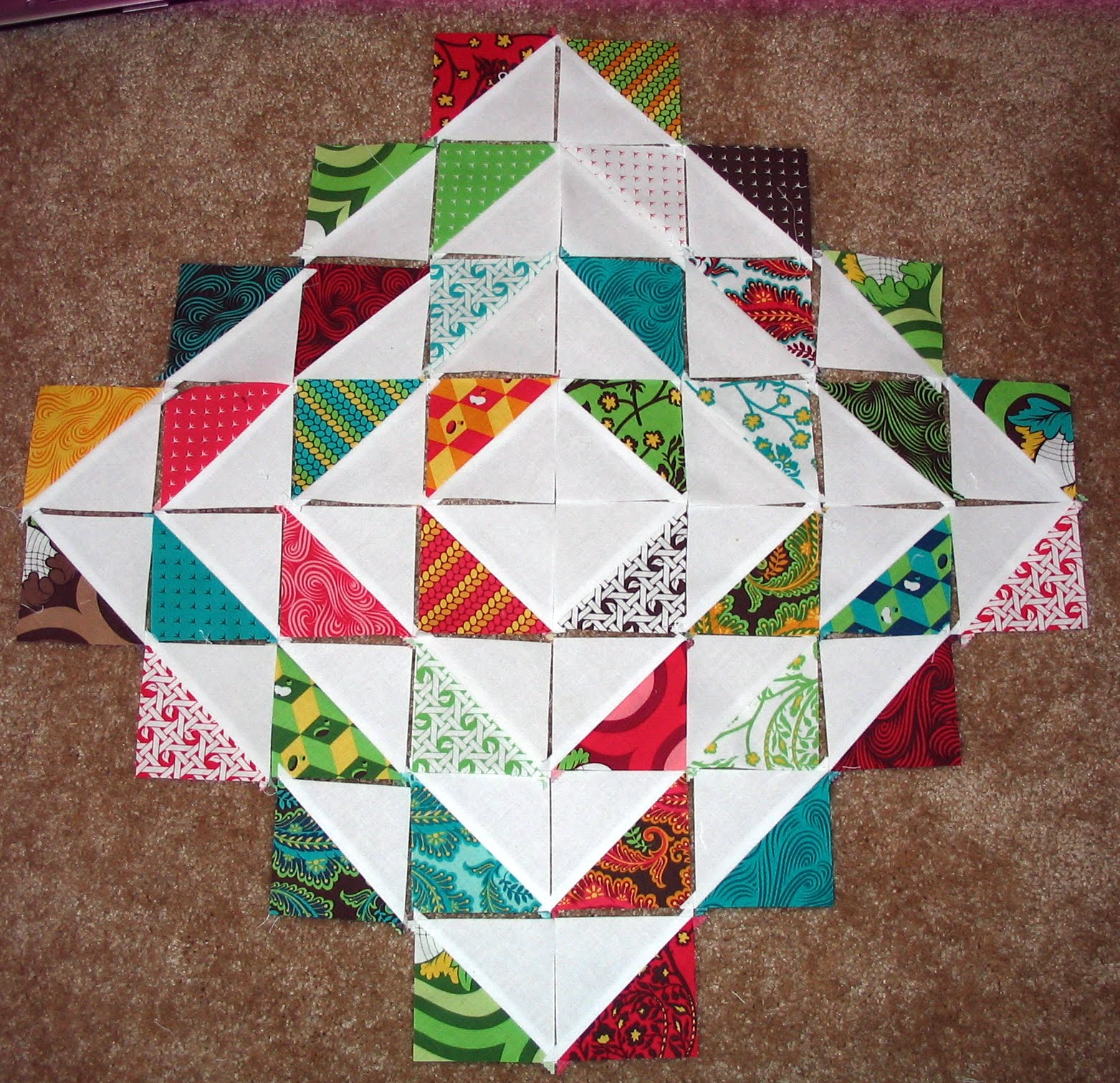 Bink Makes in progress hst triangle quilt