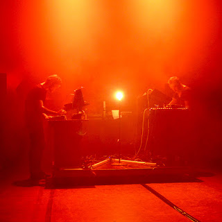 E S B, Elektronische Staubband (Thomas Poli, Lionel Laquerriere, Yann Tiersen), Lifelines Roedelius / photo S. Mazars E S B, Elektronische Staubband (Thomas Poli, Lionel Laquerriere, Yann Tiersen), Lifelines Roedelius / photo S. Mazars