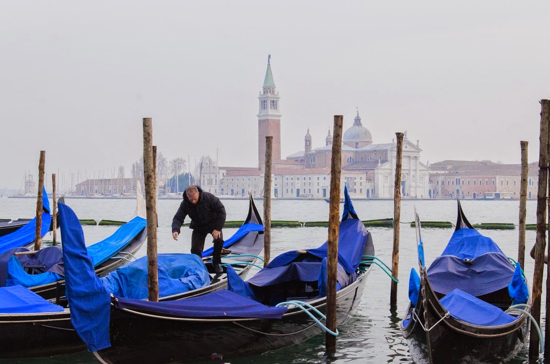 Venise - hiver - gondoles