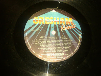 MEGADANCE - Volume.1 (non-stop solid dance mix) Megadance+-+Vol.1+%2528non-stop+solid+dance+mix%2529+%252803+LP+Scan+Side+1%2529+1986