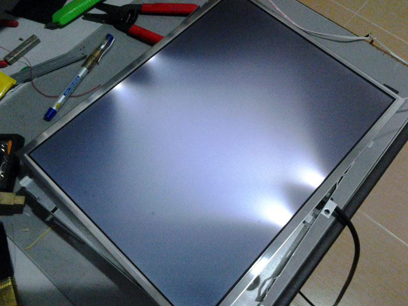 Replacing Dell E153FPC 15" LCD Monitor Backlight With LED « DIY Electronics