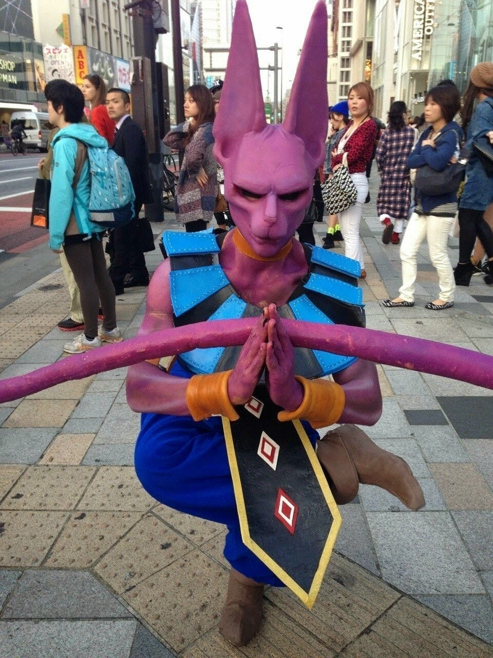 Impressive Dragon Ball Z Costume Play Designs Creative Cosplay Designs