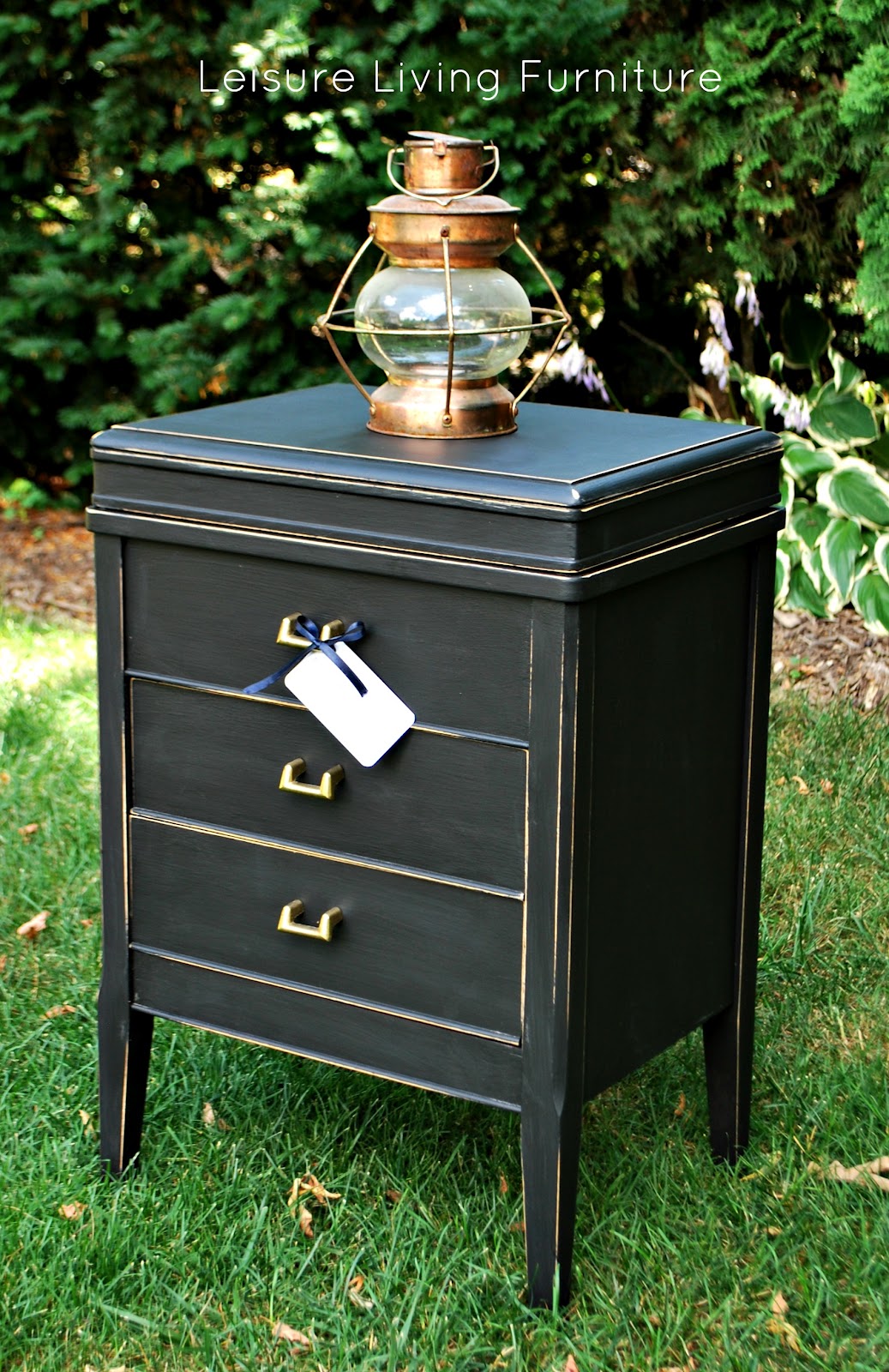 leisure living Little Black Side Table