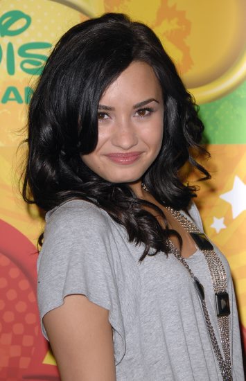 Demi Lovato Hairstyles