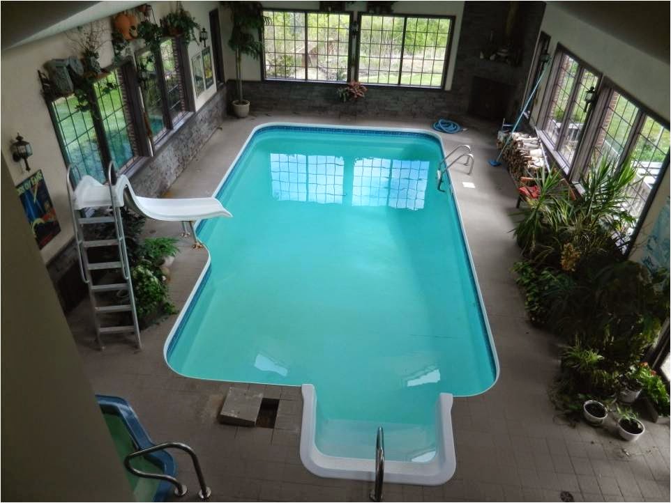 CP Rail Manitoba & Minnesota Subdivision Model Railroad in a Swimming