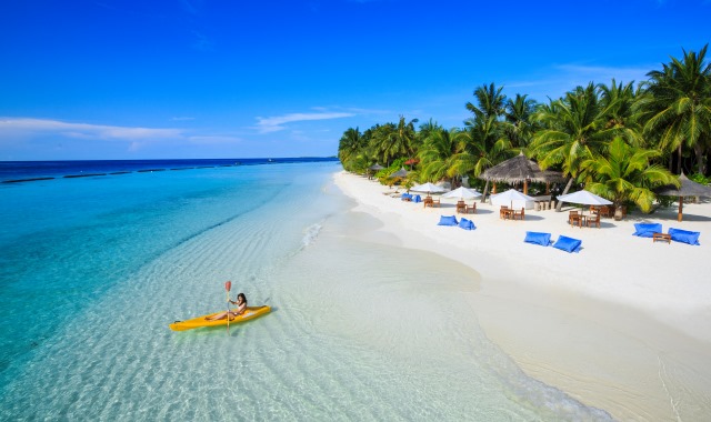 MALDIVES - Honeymooner's Dream