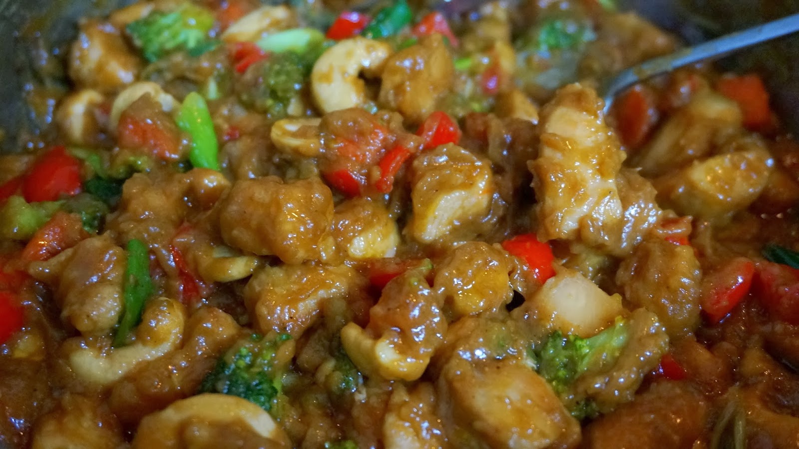 Recipe Peanut Butter Chicken and Cashews Stir Fry