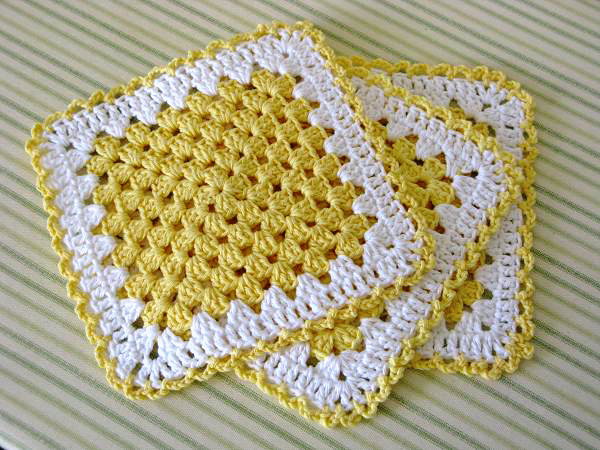 Granny Square Tutorial - Sweet Bee Crochet