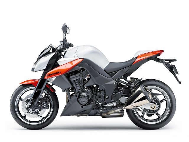 kawasaki Z1000 2010 gambar motor 03.jpg