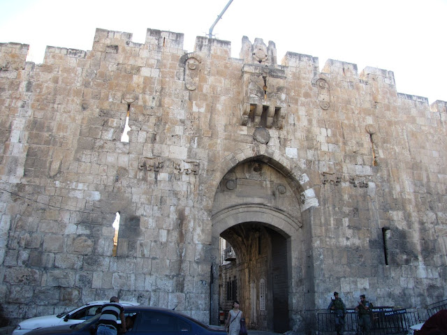 Israel, Jerusalen - Puerta de los Leones Israel, Jerusalen - Puerta de los Leones